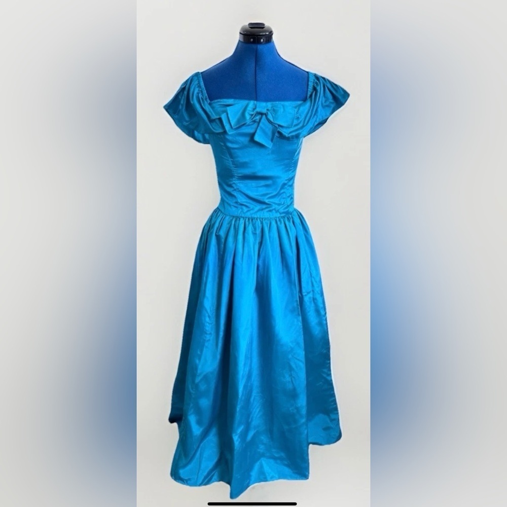 Vintage 60s Blue Teal Front Bow Satin Formal Party Prom Dress Gown